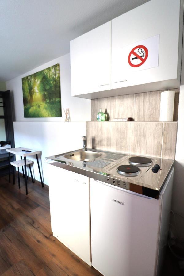 Montfort Apartments - เฟลด์เคียร์ช ภายนอก รูปภาพ