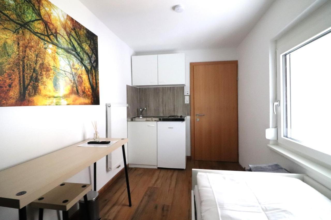 Montfort Apartments - เฟลด์เคียร์ช ภายนอก รูปภาพ