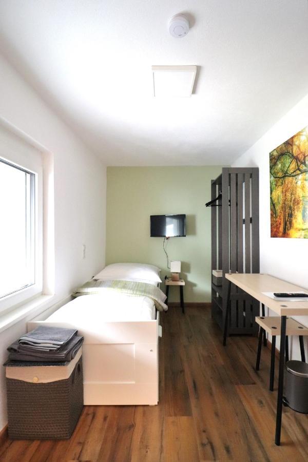 Montfort Apartments - เฟลด์เคียร์ช ภายนอก รูปภาพ