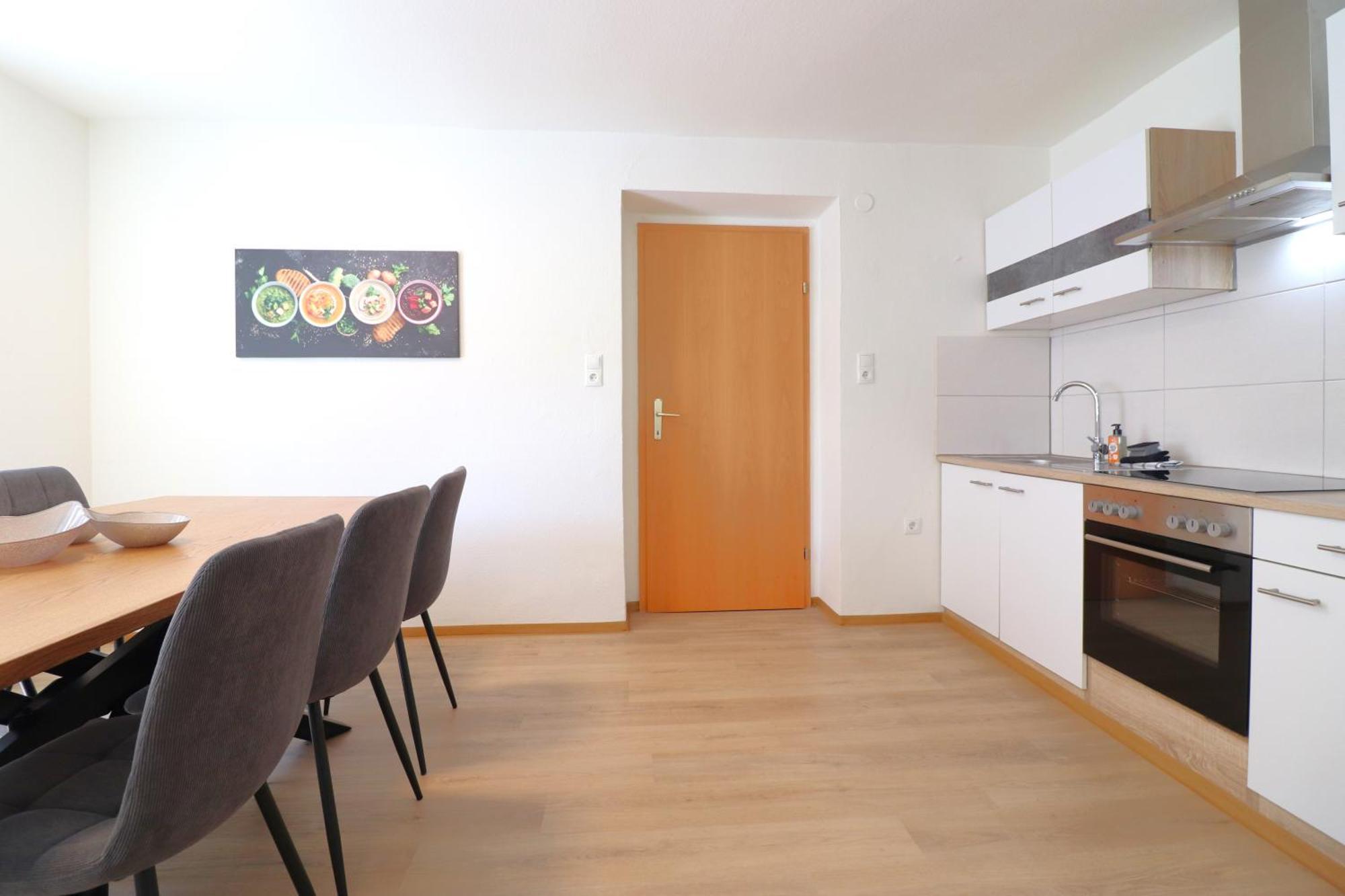 Montfort Apartments - เฟลด์เคียร์ช ภายนอก รูปภาพ